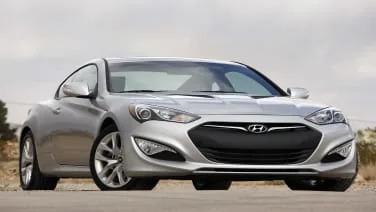 Hyundai recalls 10k Genesis Coupes for detached driveshafts